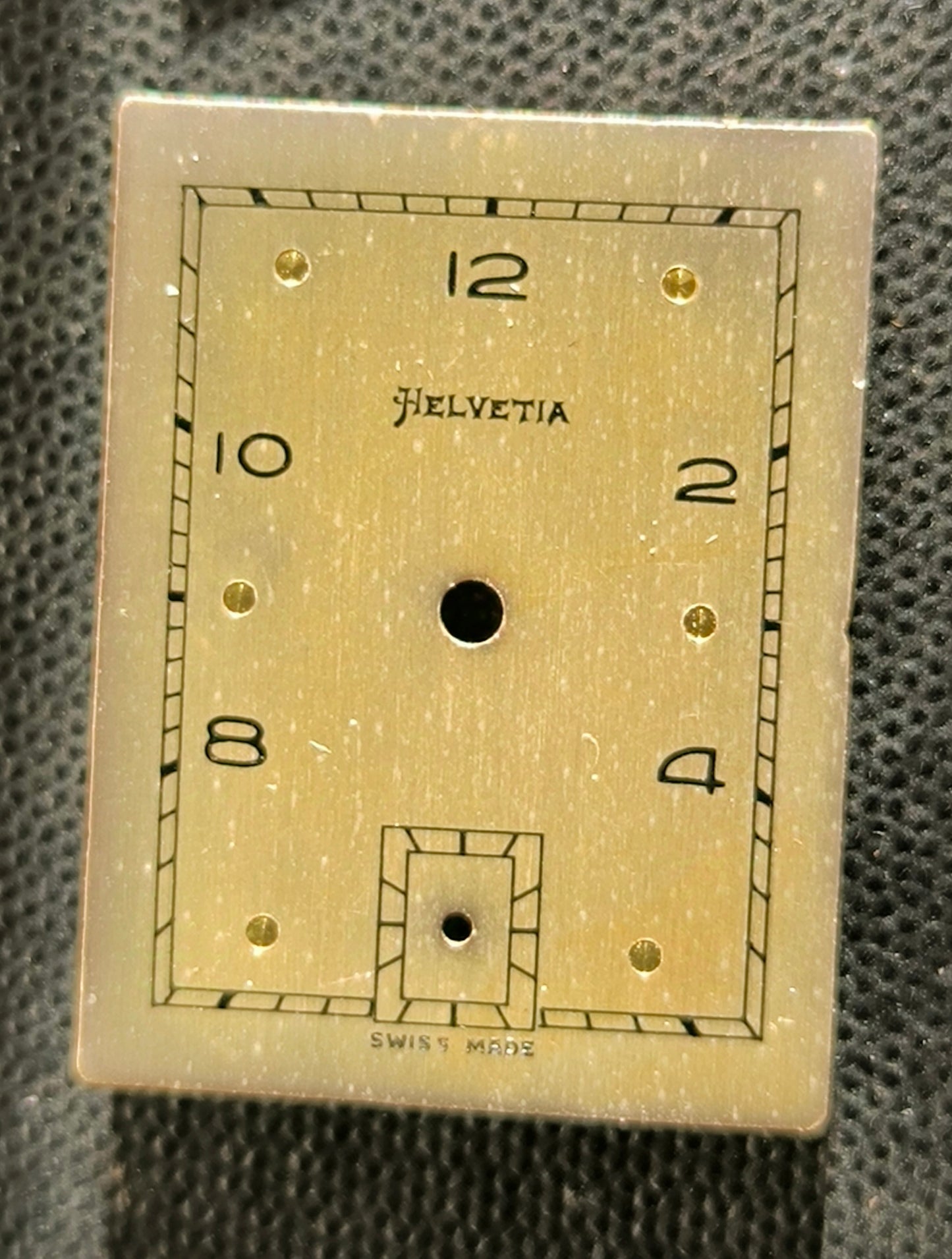 Shock Absorber - NOS - Art Deco Zifferblatt - L = 24,5mm X B = 18,6mm - für Helvetia Cal. 75 - 1930er Jahre