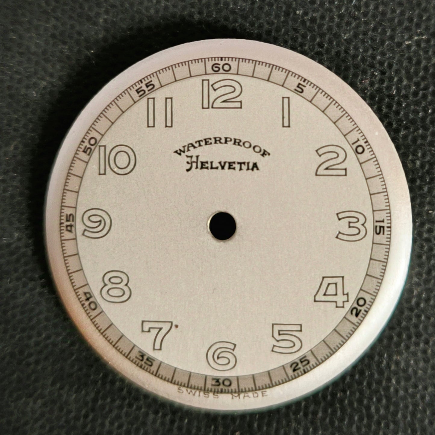 Helvetia - NOS - Zifferblatt - D = 25,5mm - für Helvetia Cal. 800er Serie - 1940er Jahre