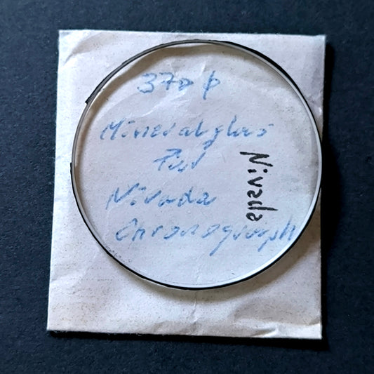 NIVADA - GLAS - MINERAL - Sonderform - Chronograph - Durchmesser = 370 - NOS - Vintage