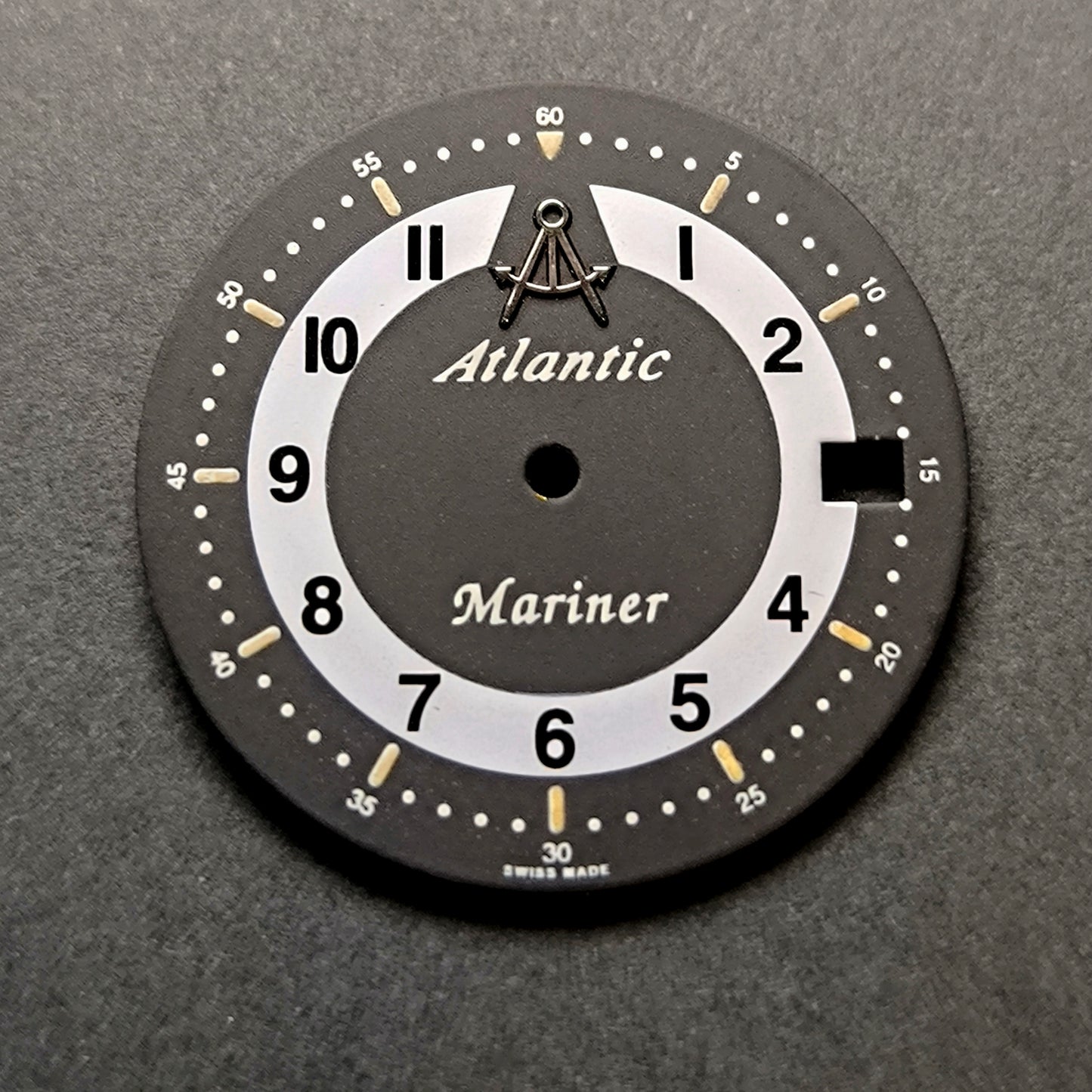 Atlantik Mariner - NOS - Zifferblatt - Schwarz/Weiß - D = 27,5mm - Eta Cal. 2824-2