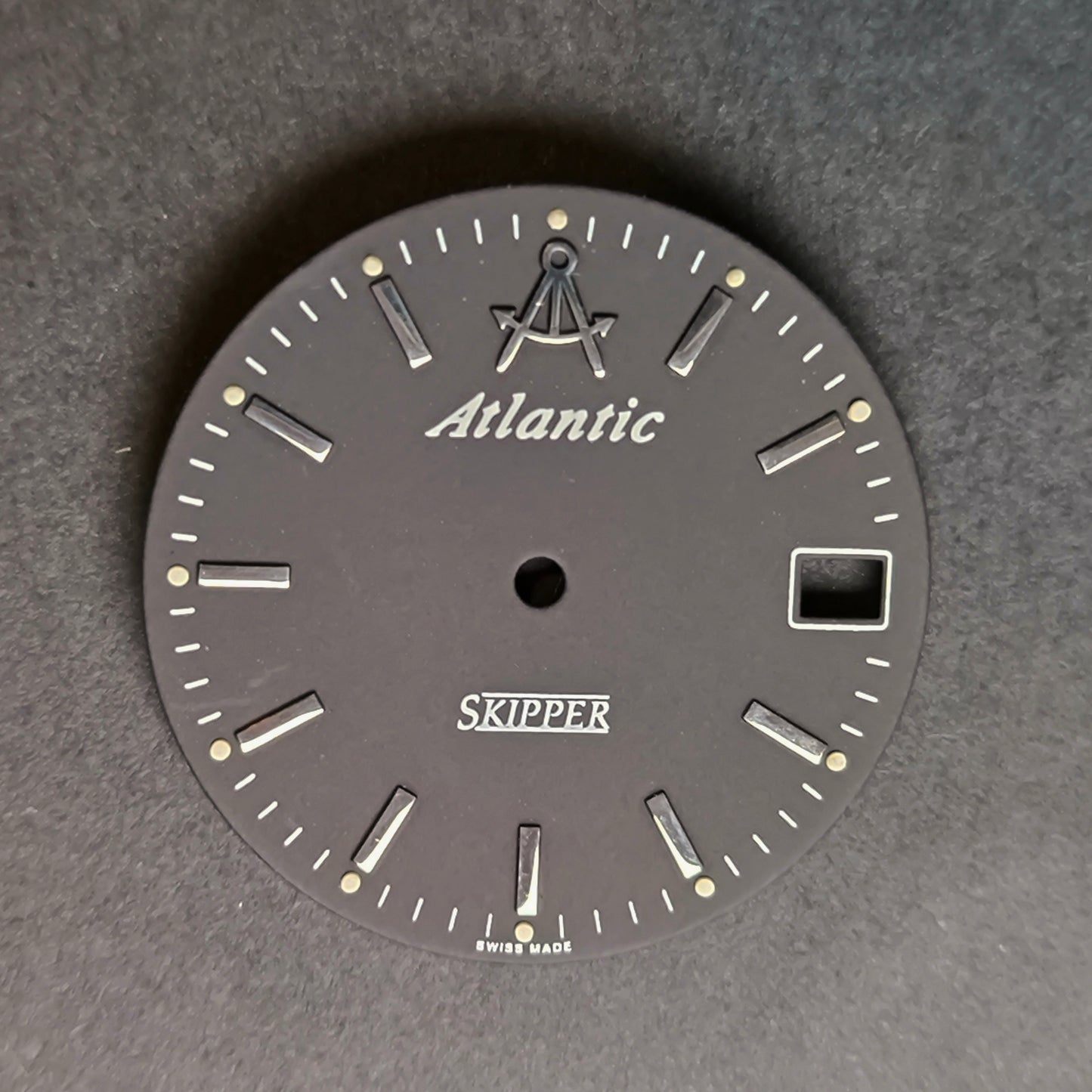 Atlantik SKIPPER - NOS - Zifferblatt - Schwarz/Weiß - D = 26,5mm - Eta Cal. 2824-2