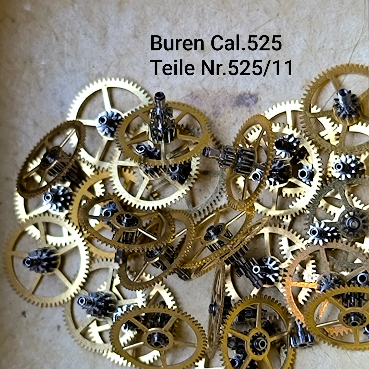 Buren Cal. 525 - Bumper - NOS - Buren Teile Nr. 11 - Minutenrad mit Viertelrohr