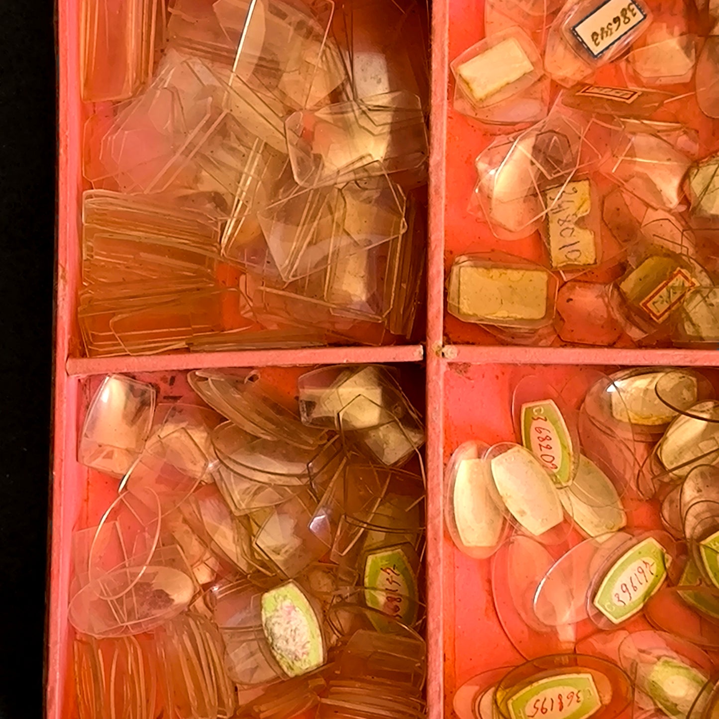 20er Jahre Mineralglas - original FORMGLÄSER BOX - NOS - Vintage