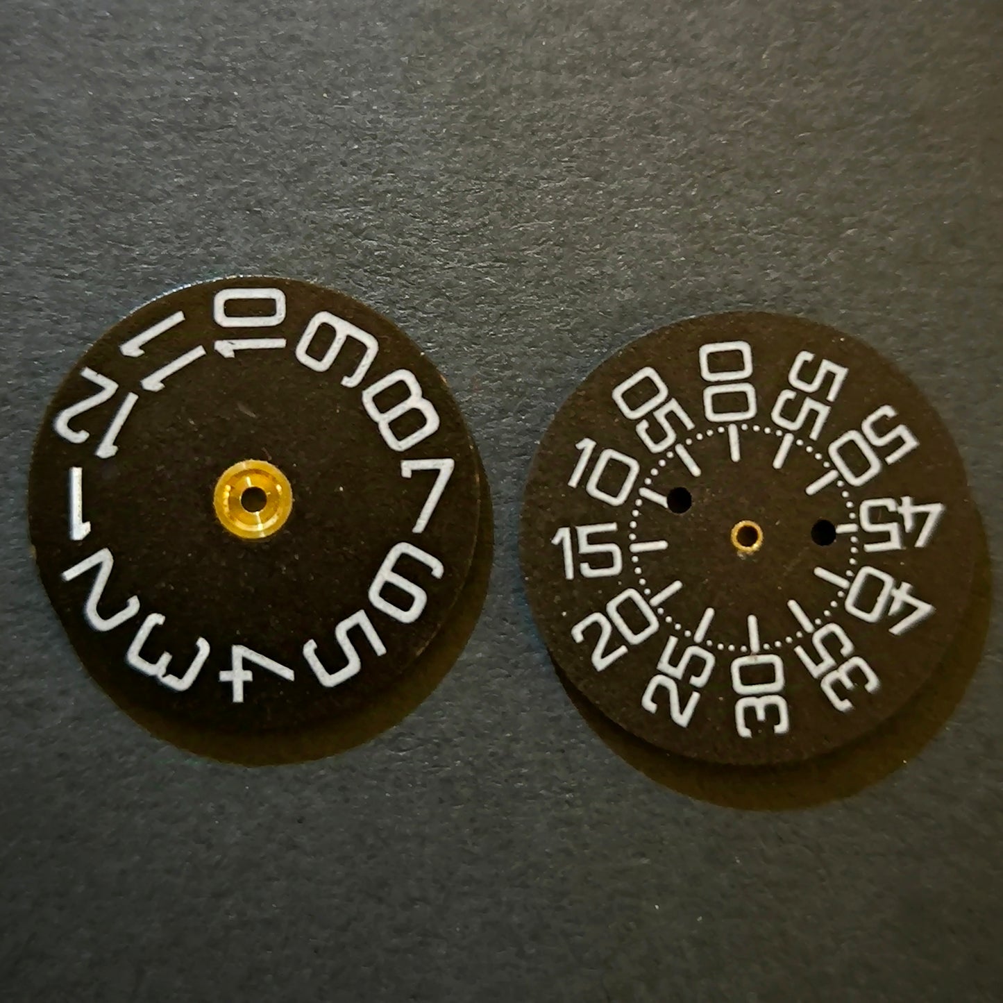 Amida Digital - Minutenscheibe & Stundenscheibe - NOS - AMIDA Cal. 420, 425, 435, 4350 - Schwarz & Weiß