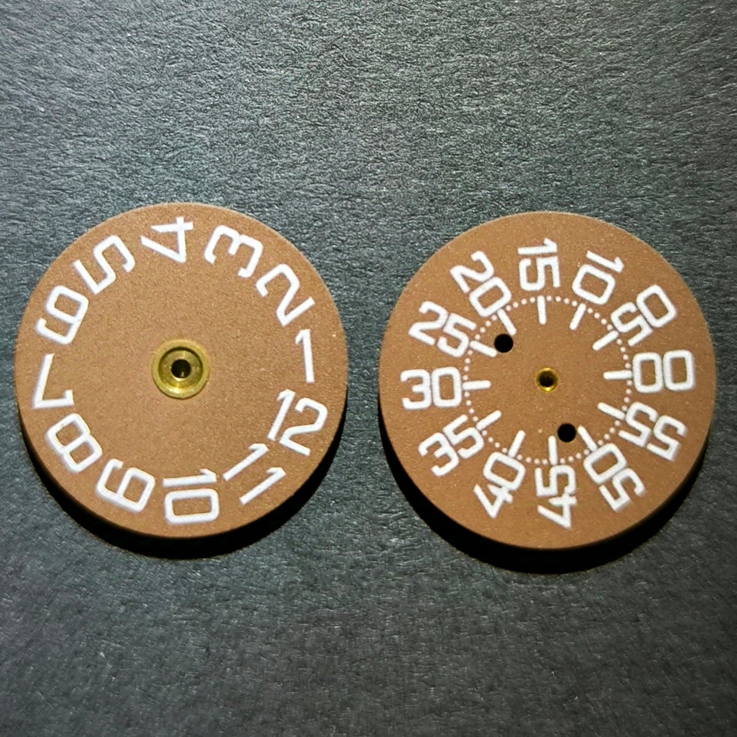 Amida Digital - Minutenscheibe & Stundenscheibe - NOS - AMIDA Cal. 420, 425, 435, 4350 - Braun & Weiß