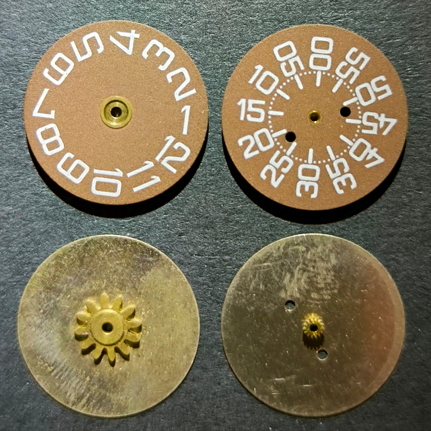 Amida Digital - Minutenscheibe & Stundenscheibe - NOS - AMIDA Cal. 420, 425, 435, 4350 - Braun & Weiß