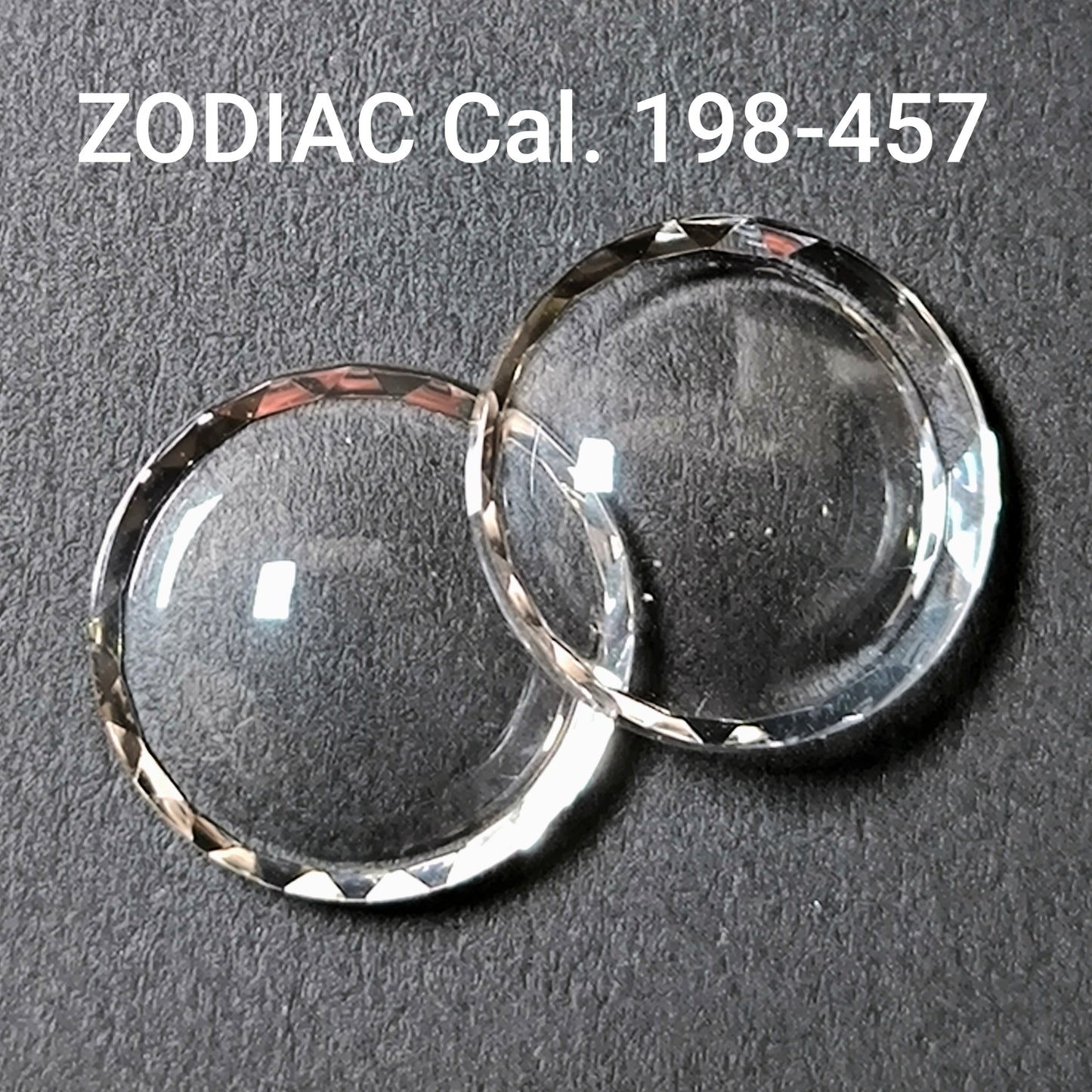 ZODIAC - orig. NOS Uhrglas mit Saphirschliff-Imitation - Vintage - Ref. 198-457