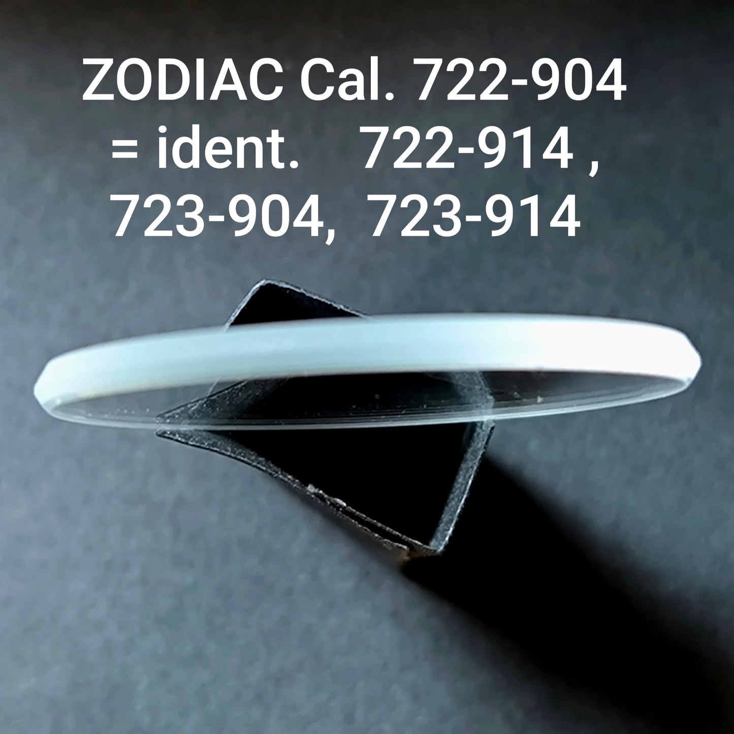 ZODIAC - orig. NOS Mineral Uhrglas - Vintage - Ref. 722-904 = ident. Ref. 722-914, Ref. 723-904, Ref. 723-914