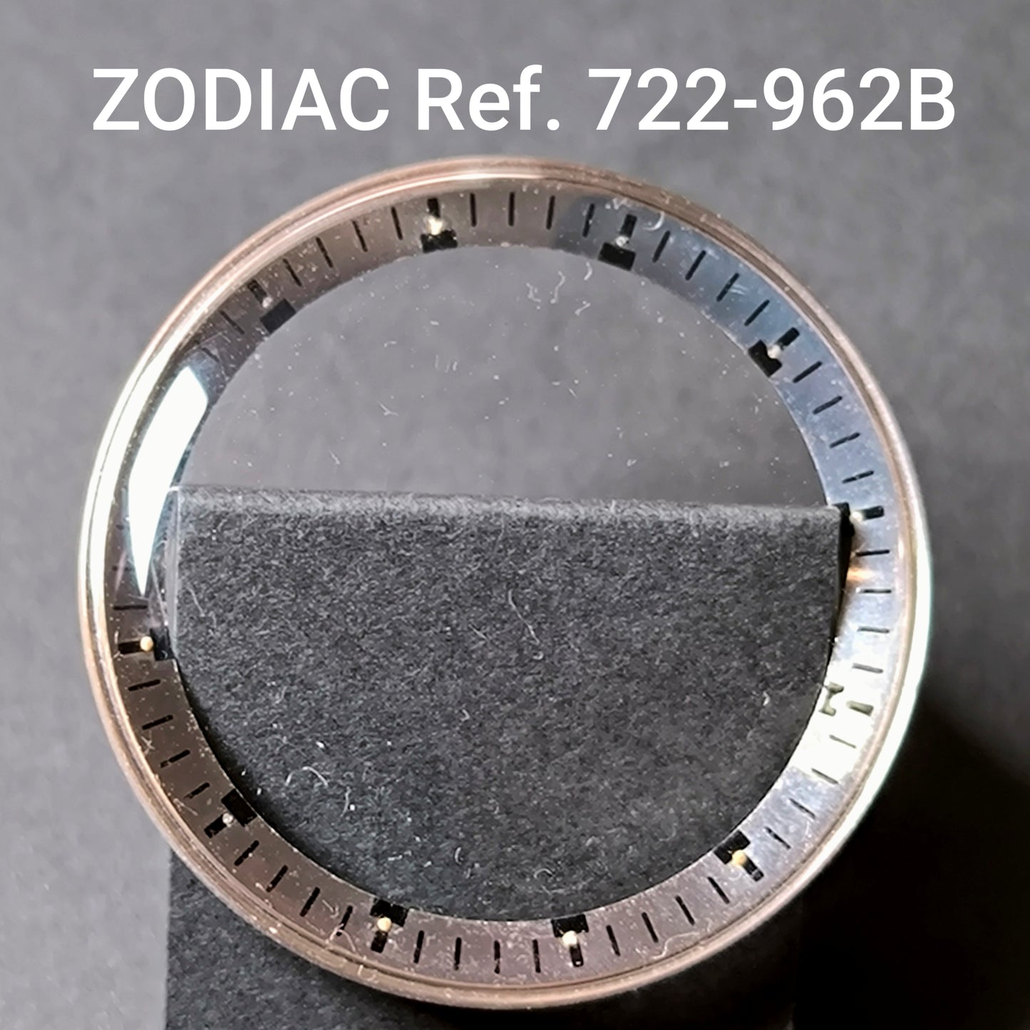 ZODIAC - orig. NOS Uhrglas - Vintage - Ref. 722-962B - mit ATC Spannring breit & bedruckt
